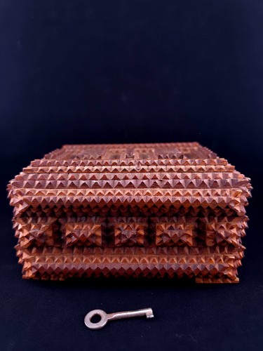 Tramp art schatulle - art, antik