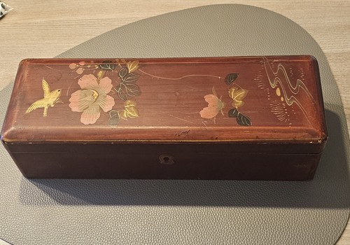 Antike lackschachtel aus holz - antike,