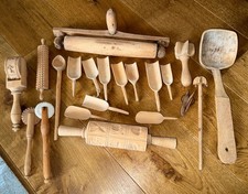 Antike Küchenutensilien aus